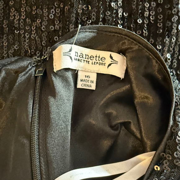 Nanette Lepore Womens Sequin Feather Trim Cocktail long slv Dress Black 16 $198 - Picture 11 of 11